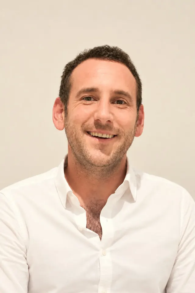 Florent, premier contact des agences chez Merci Martin